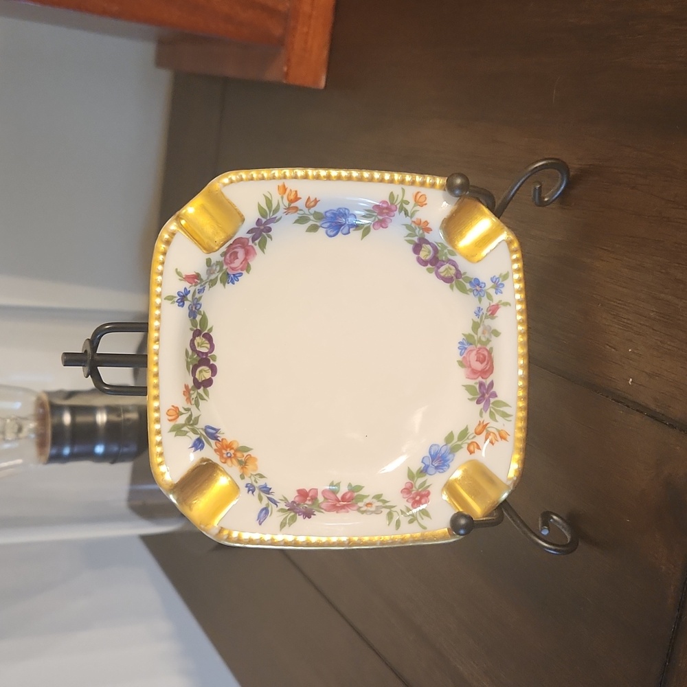 Signed RW Rudolf Wachter Bavaria Porcelain Ashtray